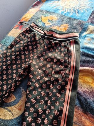 Pantalones Guess - Talla S