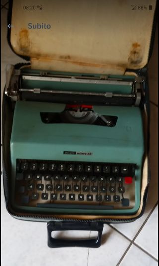 Olivetti Lettera 32 Vintage