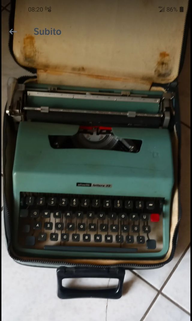 Olivetti Lettera 32 Vintage