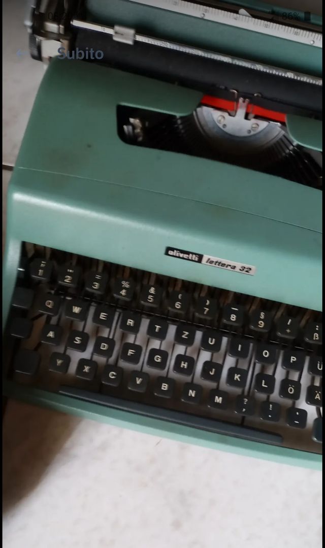 Olivetti Lettera 32 Vintage