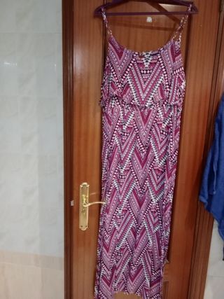 Vestido largo estampado rojo y rosa