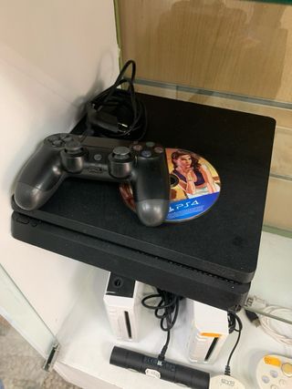 PS4 (PlayStation 4) + GTA V