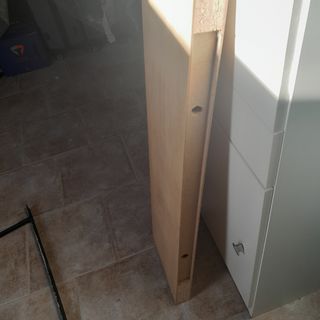 Mensola Ikea in legno chiaro