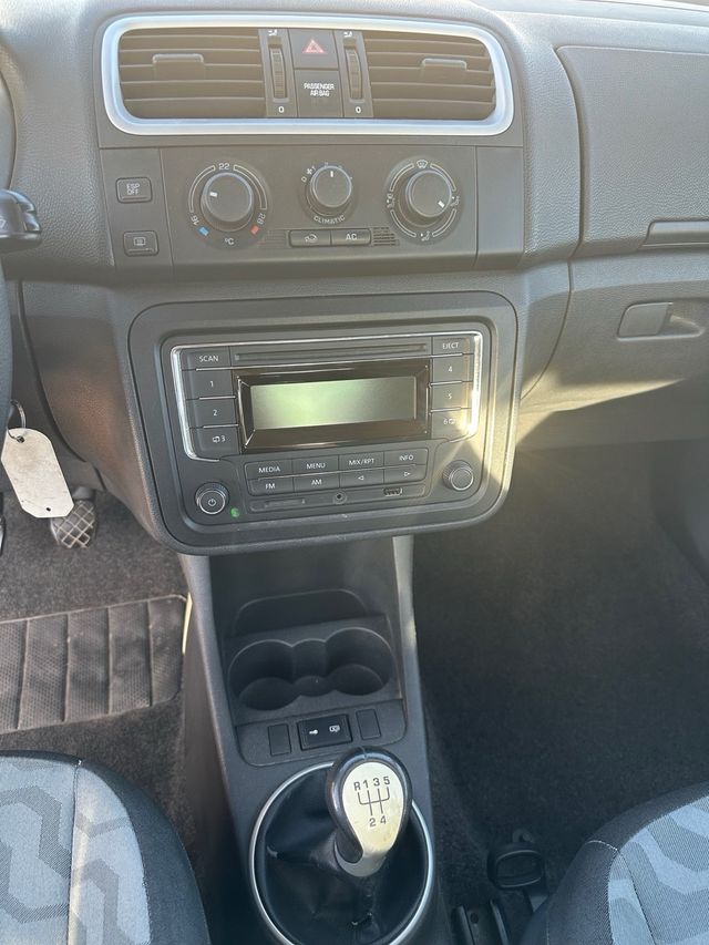 Skoda Fabia 1.2 Young 2008