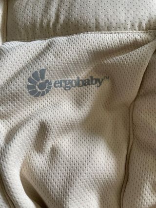 Ergobaby Embrace Portabebés Crema