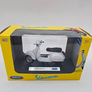 Vespa 2016 PX Welly 1:18 - Nuova