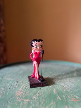 Figura Betty Boop cantante