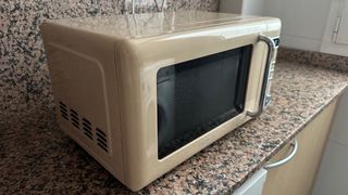 Microondas Cecotec 20L 700W