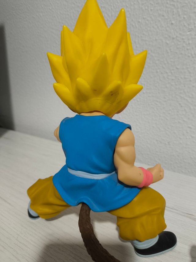 Figura Goku Niño SSJ Dragon Ball