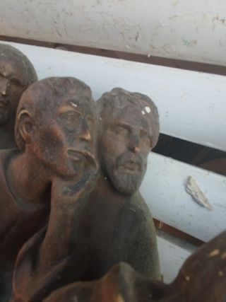 Antigua escultura La Última Cena