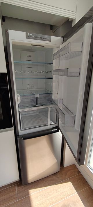 Frigorífico combi Balay (A ESTRENAR)- Acero inoxid