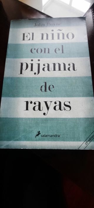 El Nino con el Pijama de Rayas (Spanish Edition)