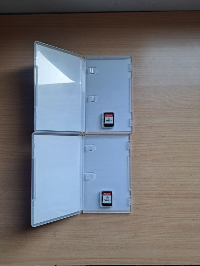 JUEGOS FIFA 19 Y FIFA 20 NINTENDO SWITCH + FUNDAS