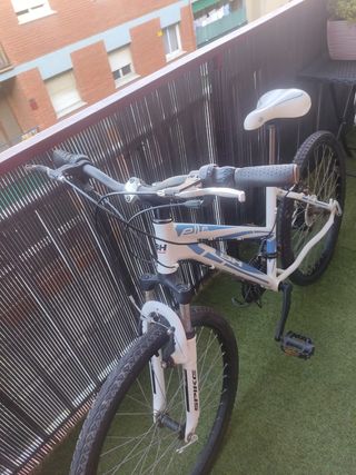 Bicicleta montaña GT Ella