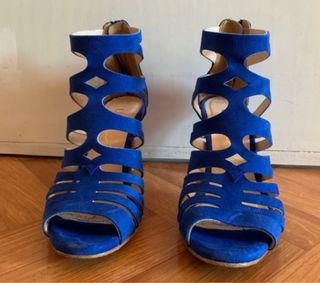 Sandalias azules tacón