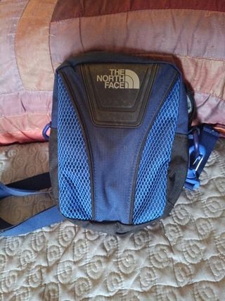 Riñonera The North Face azul y negra 
Original 