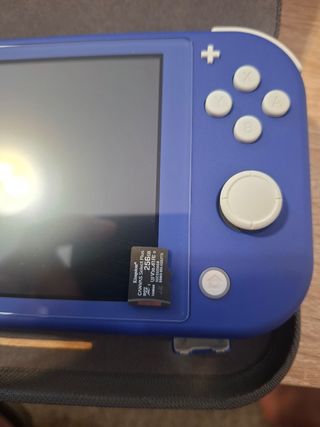 Nintendo Switch Lite blu