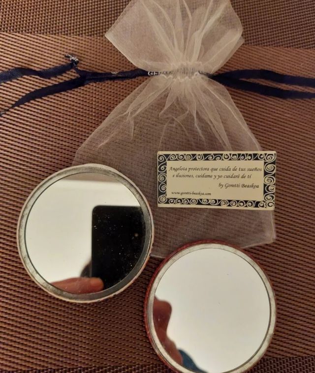 Espejo de Viaje Goretti Beaskoa