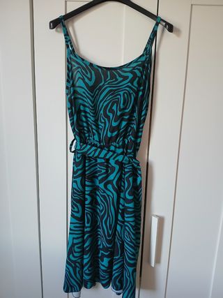 Vestito estivo nero e verde acqua