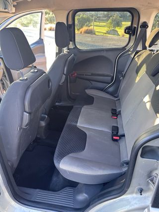 Ford Tourneo Courier 2017