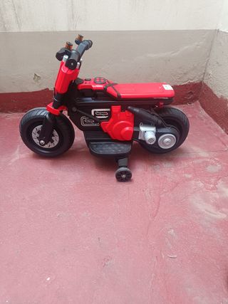 Moto eléctrica infantil roja