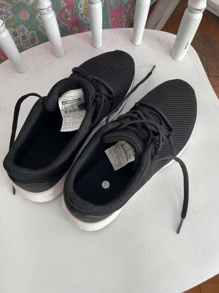 Sneakers Decathlon usate - nere