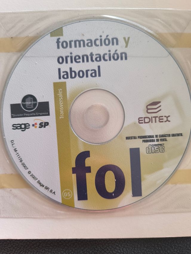 Formación y orientación laboral con CD