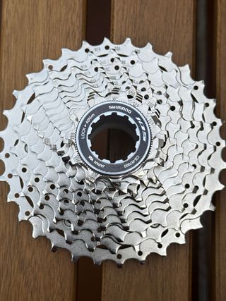 Cassette Shimano 105 R7000 11v 11-32 NUEVO
