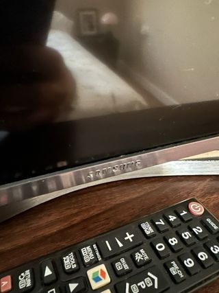 TV Samsung 40" Curva