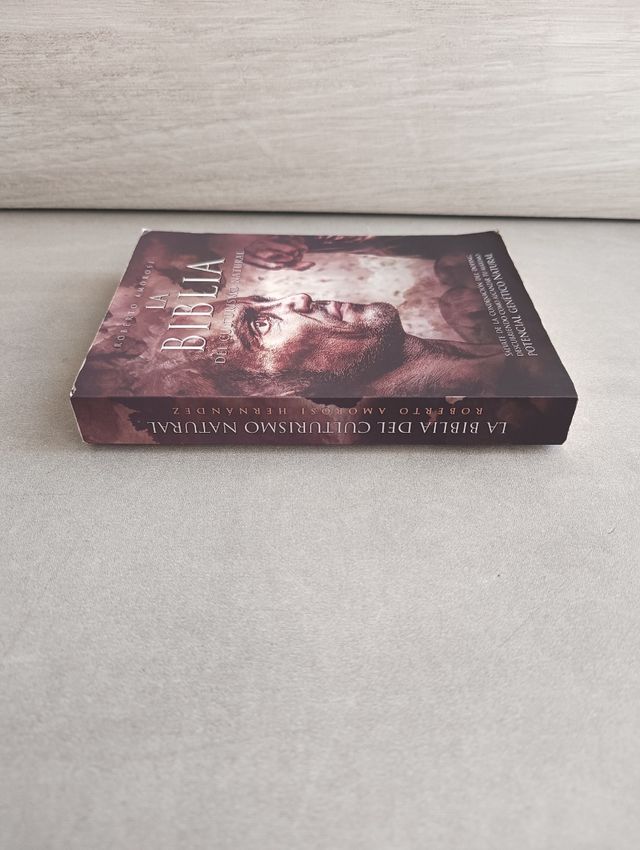 LA BIBLIA DEL CULTURISMO NATURAL. Roberto Amorosi.