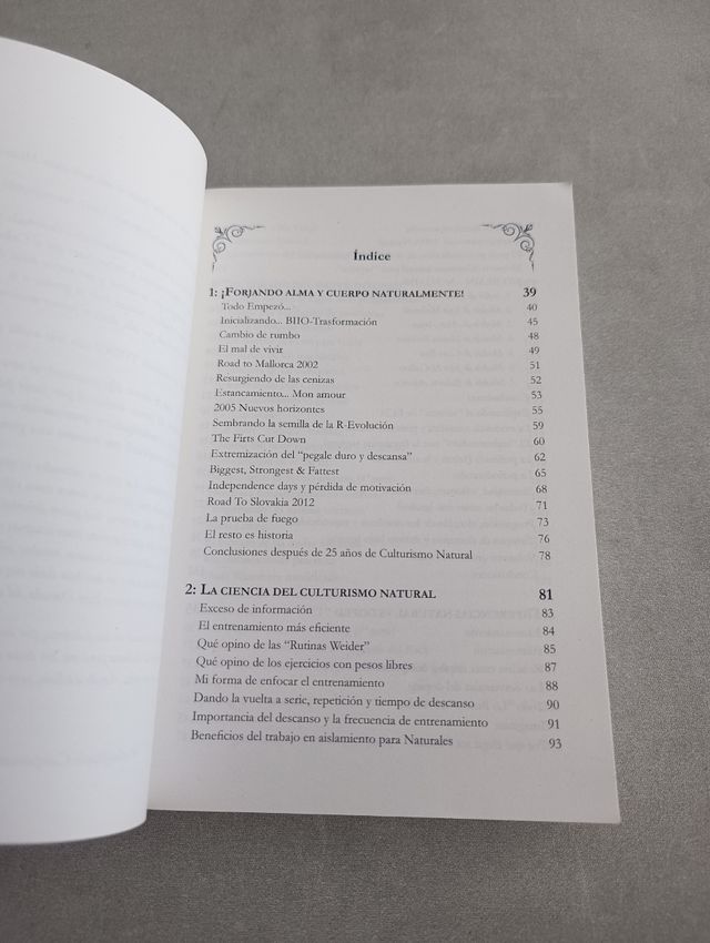 LA BIBLIA DEL CULTURISMO NATURAL. Roberto Amorosi.