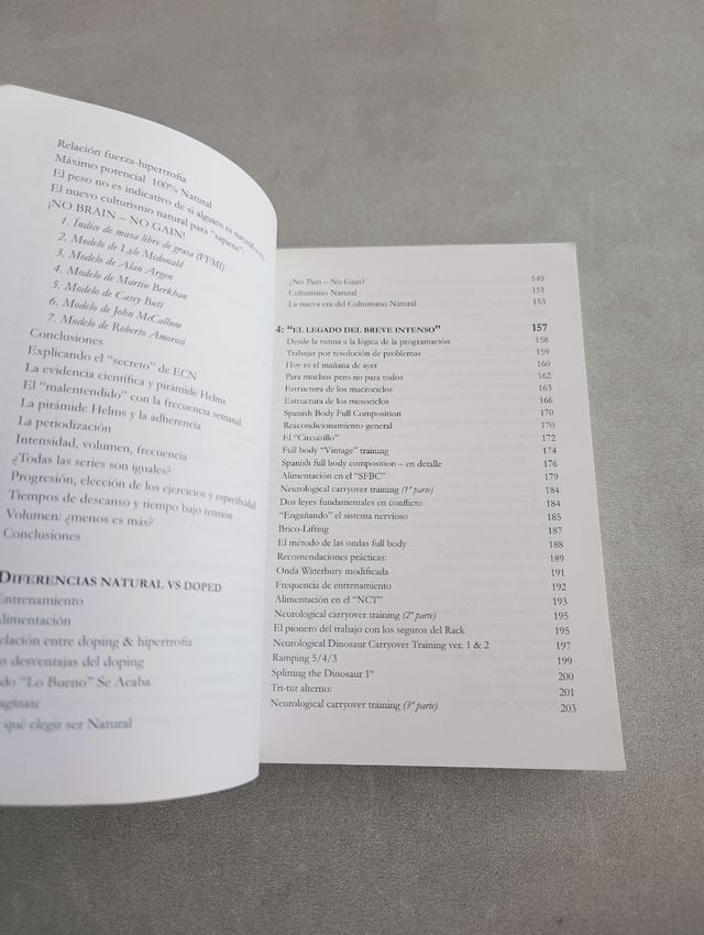 LA BIBLIA DEL CULTURISMO NATURAL. Roberto Amorosi.