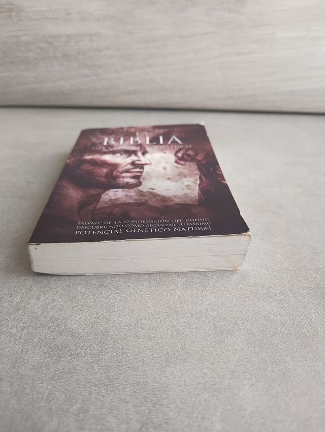 LA BIBLIA DEL CULTURISMO NATURAL. Roberto Amorosi.