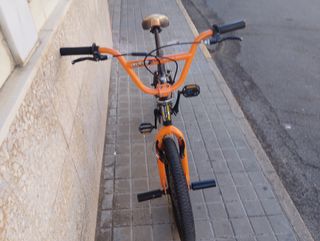 Bicicleta BMX Conor freestyle 