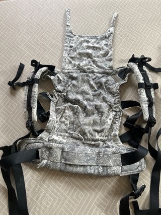 Portabebés Fidella - Gris