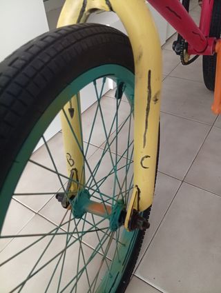 BMX Wethepeople: Pintada a mano