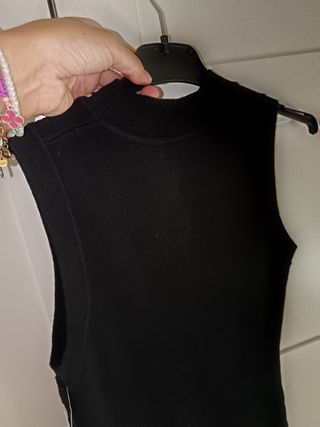 Vestido negro mini tachuelas