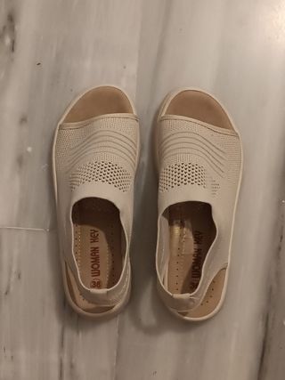 Sandalias WOMAN KEY beige - 36