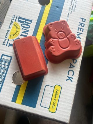 2 Formine in Silicone - Orsetto & Rettangolare