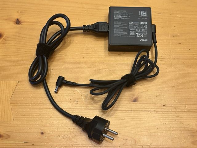 ASUS ADP-90LE B Alimentatore ASUS AIO 90W