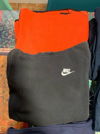 Set di abbigliamento sportivo per bambini di 11-12 anni