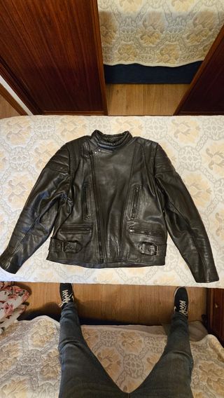 Chaqueta cuero Levior moto