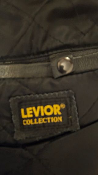 Chaqueta cuero Levior moto