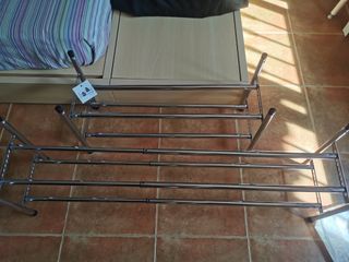 Zapatero metal extensible 2 pisos
