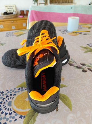 Zapatillas seguridad - negras/naranjas