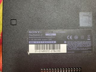 PlayStation 2 Slim + 2 joypad + 21 giochi 