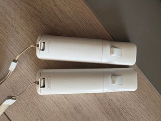 2 Mandos Wii Blancos