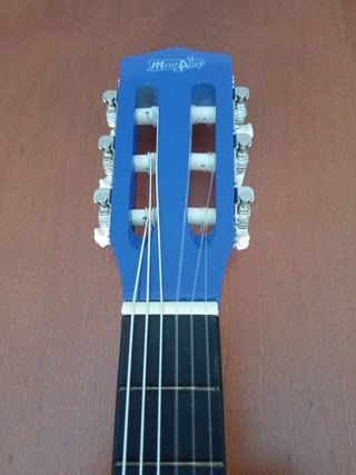 Guitarra Clásica Azul para Niños