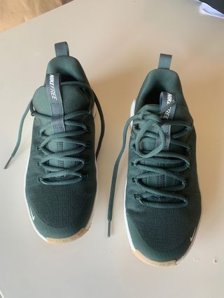 Zapatillas Nike Free Metcon 6- Verde Oliva 