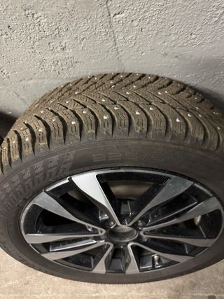 4 Ruedas Invierno con CLAVOS Mercedes Clase C 